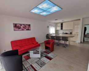 Lovely 2 bedroom modern apartment in Minusio Minusio